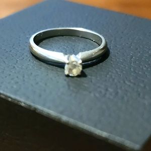 Kay Jewelers White Gold Solitaire Diamond Ring